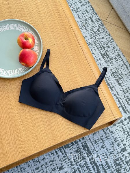 Сет 3 шт. Бесшовный топ Dyana тонкие бретели S/M V475-SET03-SM фото